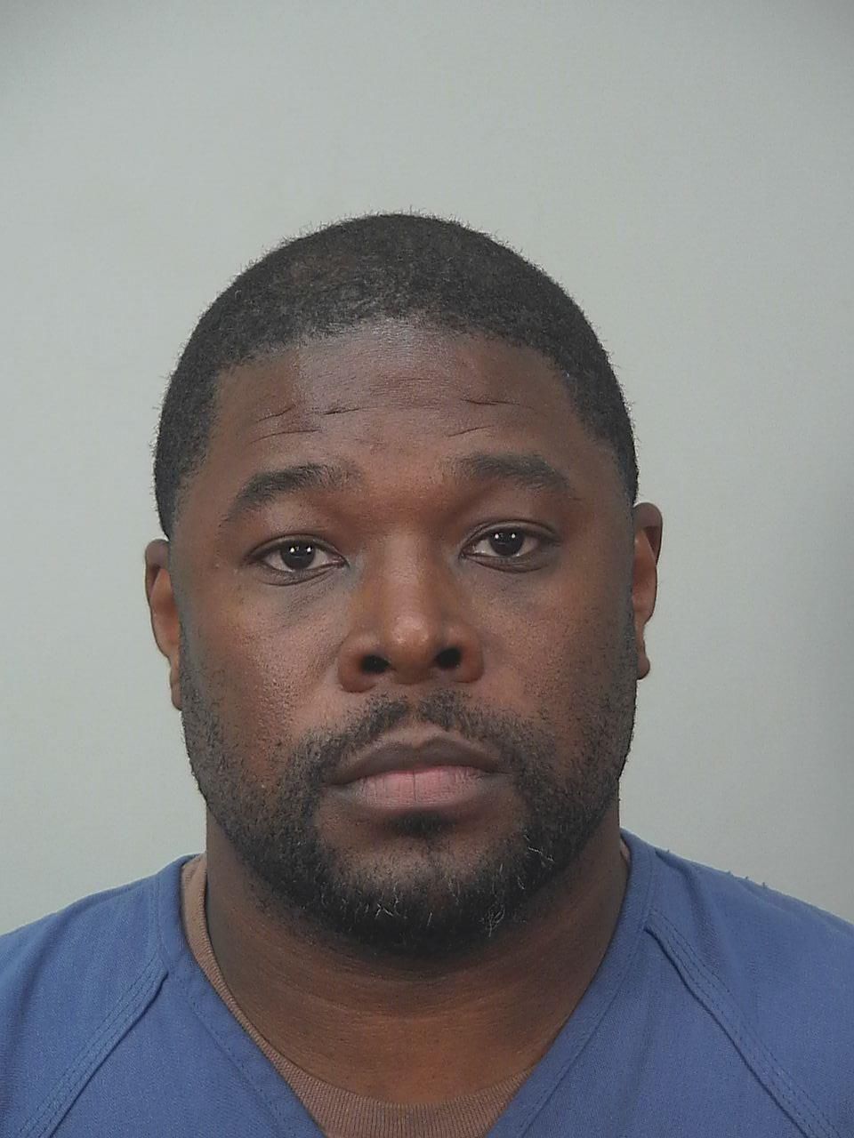 Drug investigation nets $58K in heroin, 8 guns, $3K cash, 2 arrests, Madison police say